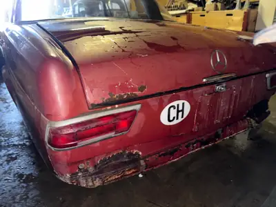 Mercedes-Benz 230 Coupé 1961 — Chef-d'œuvre vintage avec moteur 2.3L, 55 600 km — dettaglio