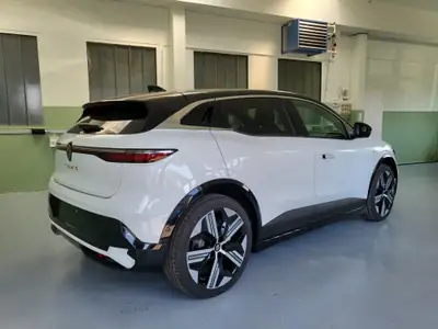Renault Mégane E-TECH EV60 Iconic — Électrique performante, 26 000 km, pack vision avancée — Miniatur 9