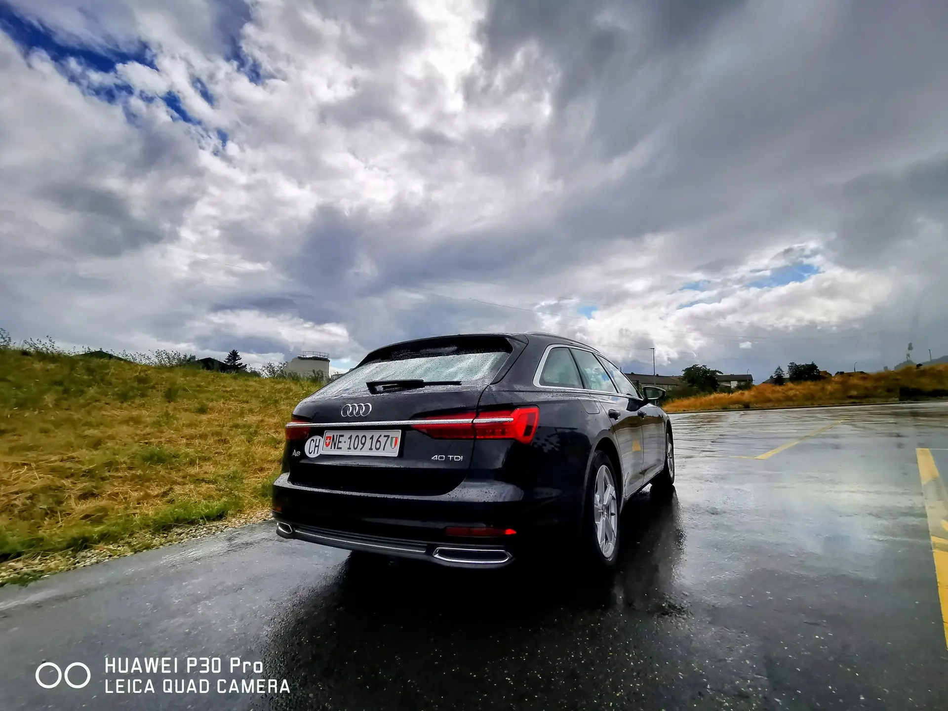 Audi A6 Avant 40 TDI Sport S-tronic — Break premium diesel hybride, 57 000 km — vista esterna