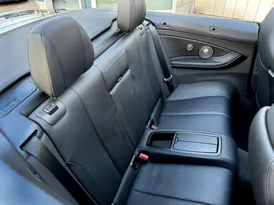 BMW 430d Cabriolet Steptronic — Élégance décapotable diesel, entretien gratuit 10 ans — Miniatura 11
