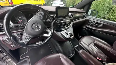 Mercedes-Benz V 250 BlueTEC Edition 1 — Monospace premium diesel, entretien impeccable — dettaglio