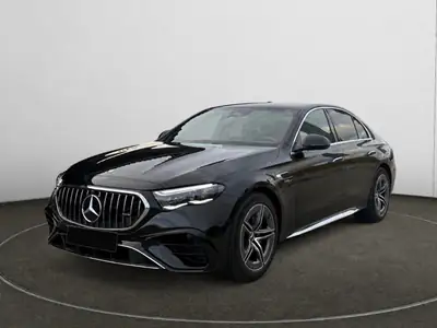 Mercedes-AMG E 53 4Matic+ Hybrid 2024 — Berline sportive hybride, 11 200 km seulement — exterior view