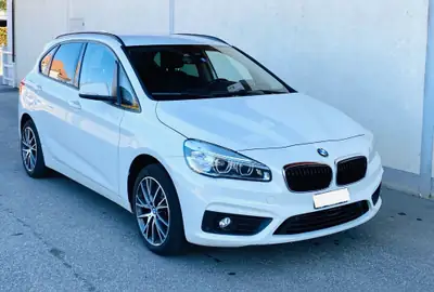 BMW 225 Active Tourer xDrive — Monospace premium 7 places, traction intégrale et technologie Steptronic — exterior view