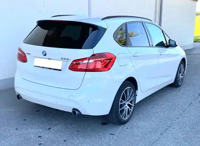 BMW 225 Active Tourer xDrive — Monospace premium 7 places, traction intégrale et technologie Steptronic — Thumbnail 8