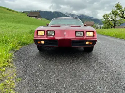 Pontiac Firebird Formula 400 — Muscle car emblématique des années 80, 70'000 km — Miniatur 7