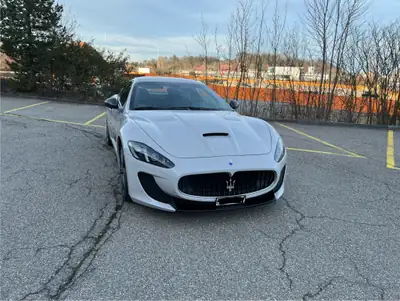 Maserati GranTurismo MC Stradale Centennial Edition — Chef-d'œuvre italien rare, 31'000 km seulement — Seitenansicht
