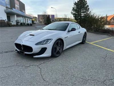 Maserati GranTurismo MC Stradale Centennial Edition — Chef-d'œuvre italien rare, 31'000 km seulement — Innenraum