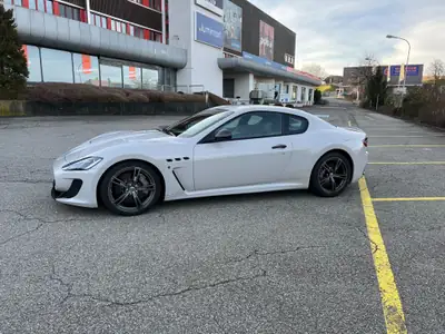 Maserati GranTurismo MC Stradale Centennial Edition — Chef-d'œuvre italien rare, 31'000 km seulement — Armaturenbrett