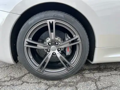 Maserati GranTurismo MC Stradale Centennial Edition — Chef-d'œuvre italien rare, 31'000 km seulement — Miniatur 13
