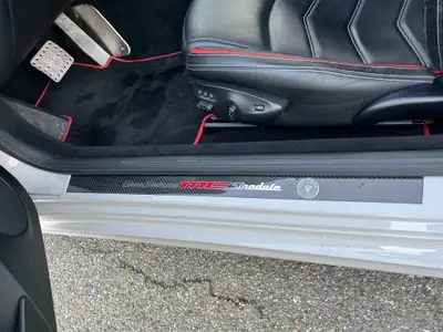 Maserati GranTurismo MC Stradale Centennial Edition — Chef-d'œuvre italien rare, 31'000 km seulement — Miniatur 18