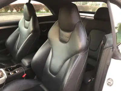 Audi A5 Cabriolet 3.0 TDI — Cabriolet prestige diesel quattro, 87'000 km — Detail