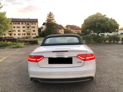 Audi A5 Cabriolet 3.0 TDI — Cabriolet prestige diesel quattro, 87'000 km — Armaturenbrett