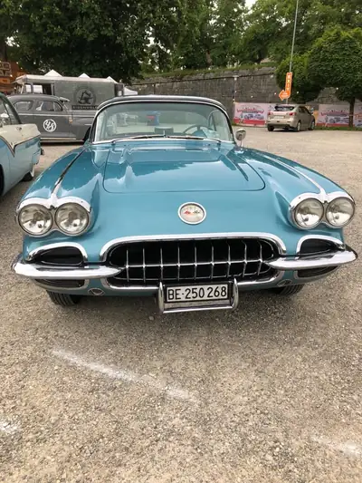Chevrolet Corvette C1 1959 — Cabriolet mythique restauré, matching numbers — fianco