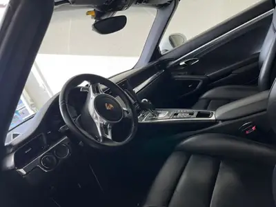 Porsche 911 Cabrio Carrera 4S PDK — Cabriolet sport légendaire, 400 ch garantis — Miniatura 9