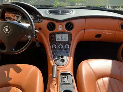 Maserati Coupé GT 2006 — Sportive italienne d'exception, 36'120 km seulement — Miniatur 11