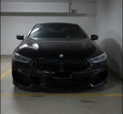 BMW 840i xDrive M Sport — Coupé 4 portes haute performance, 60'000 km seulement — vista esterna