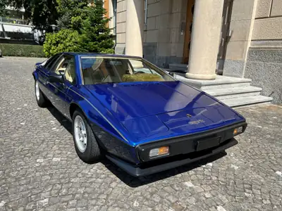 Lotus Esprit S 2 1979 — Icône sportive britannique, 57'000 km, sans sinistre — Heckansicht