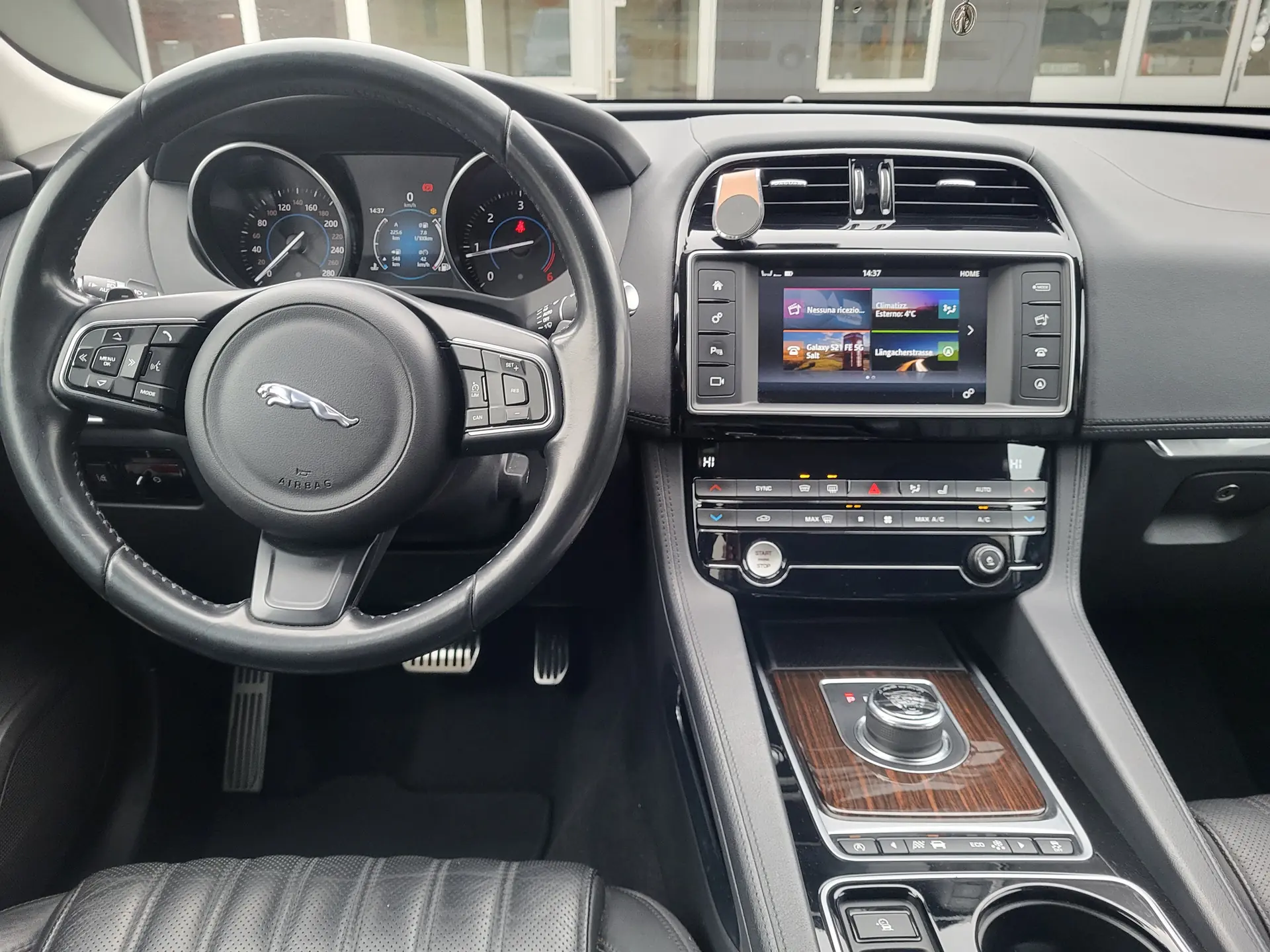Jaguar F-Pace 2017 occasion Herzogenbuchsee — 5