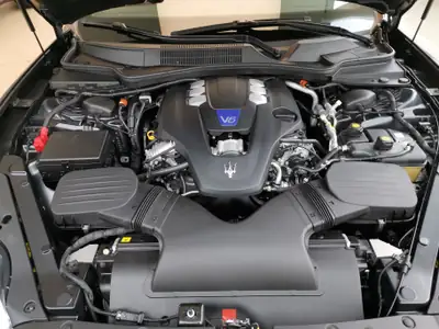 Maserati Quattroporte 3.0 V6 S Q4 — Berline de prestige, 430 ch et transmission intégrale — Detail