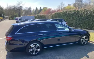 Mercedes-Benz E 220 d Swiss Star Avantgarde 4Matic — Berline break premium, diesel efficace, 99'000 km — exterior view