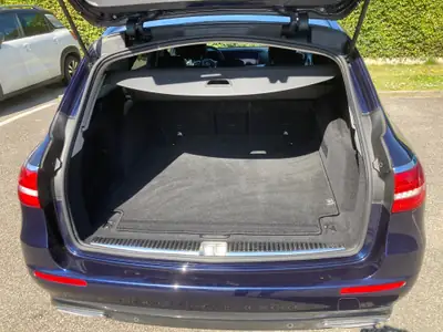 Mercedes-Benz E 220 d Swiss Star Avantgarde 4Matic — Berline break premium, diesel efficace, 99'000 km — Thumbnail 18
