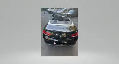 Mercedes-Benz C 200 Cabriolet 4Matic — Élégance décapotable avec transmission intégrale — Miniature 9