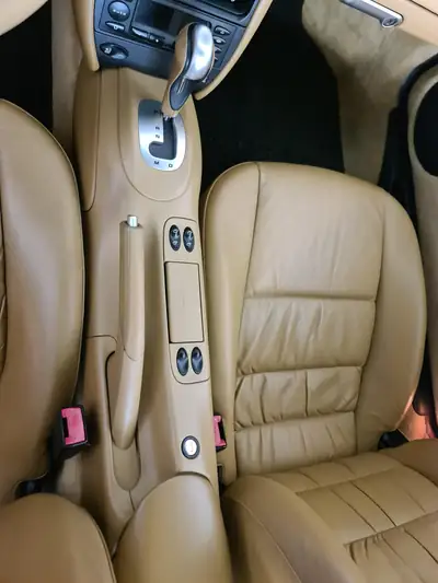 Porsche 911 Carrera 4 S — Légende sportive 2001, transmission automatique, récemment révisée — Miniature 12