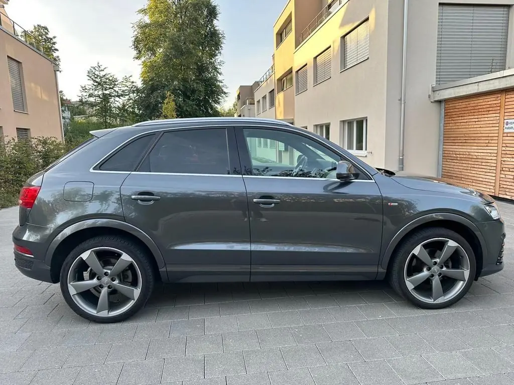 Audi Q3 2015 occasion Wiedlisbach — 1