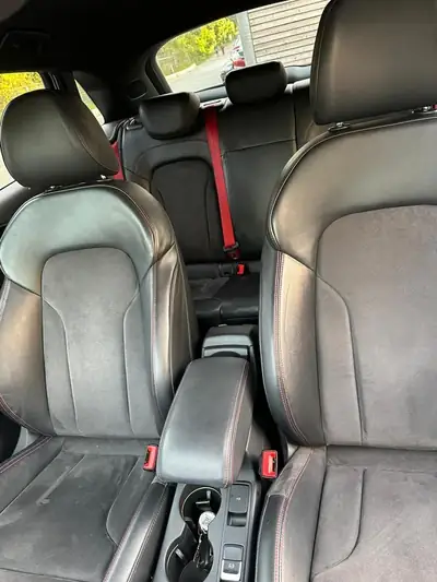 Audi Q3 2.0 TDI Sport Quattro — SUV compact robuste, entretien récent, 225 000 km — Miniature 15