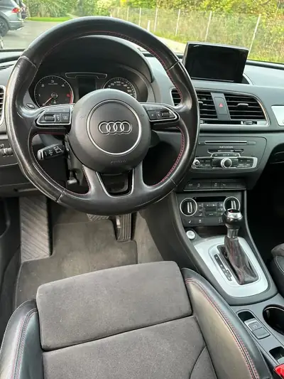 Audi Q3 2.0 TDI Sport Quattro — SUV compact robuste, entretien récent, 225 000 km — Miniature 16