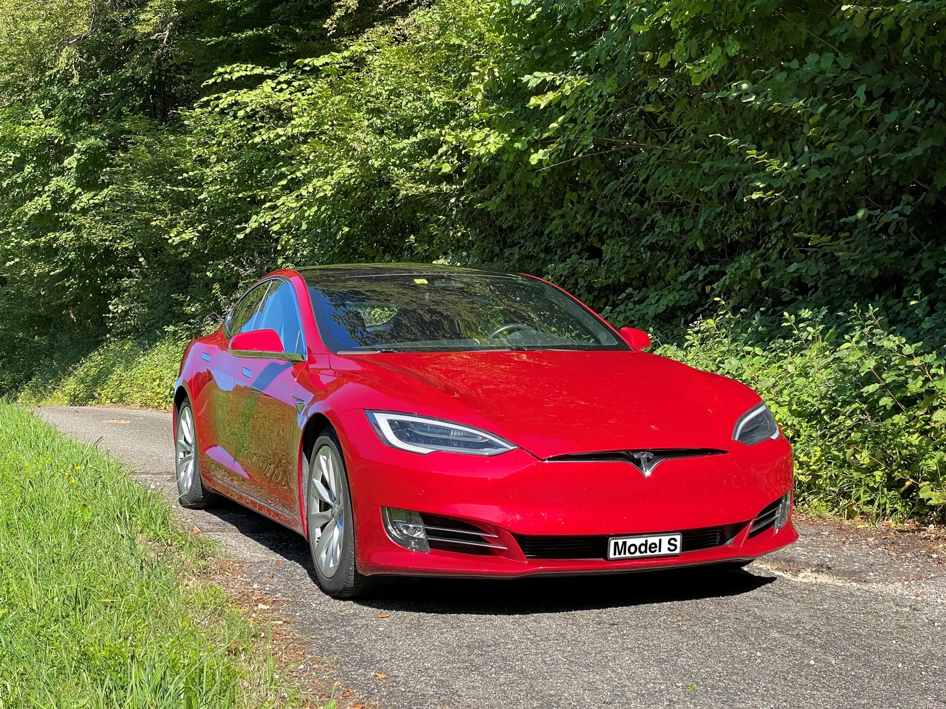Tesla Model S 90D — Berline électrique haute performance, 138 500 km, garantie batterie — Außenansicht