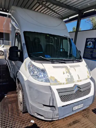 Citroën Jumper 3.0 HDi 16Q — Fourgon utilitaire robuste, moteur puissant et fiable — fianco