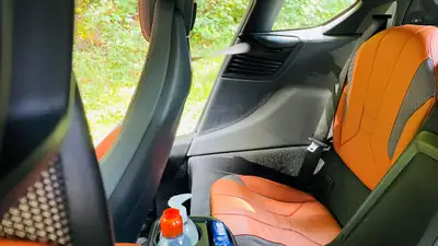 BMW i8 Coupé — Hybride rechargeable sportif, 28'000 km, édition collector — Miniatur 7