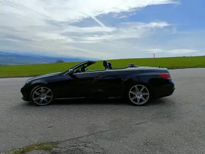 Mercedes-Benz E 400 Cabriolet — V6 biturbo 333 ch, AMG Sport, seulement 78 500 km — Miniatur 9