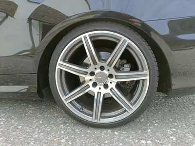 Mercedes-Benz E 400 Cabriolet — V6 biturbo 333 ch, AMG Sport, seulement 78 500 km — Miniatur 19