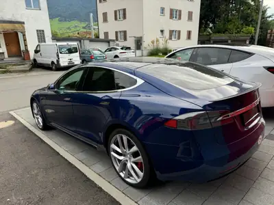 Tesla Model S 100D Performance — Berline électrique haute performance, 95'000 km — vista posteriore