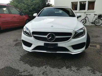 Mercedes-Benz C 200 Cabriolet AMG Line — Élégance décapotable, 4Matic robuste — Seitenansicht