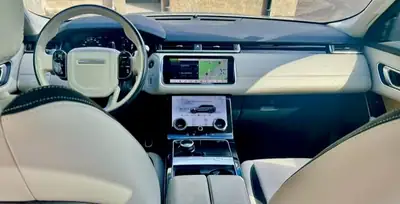 Range Rover Velar P 300 S — SUV premium 4x4, 128'000 km, garantie jusqu'à août 2027 — detail