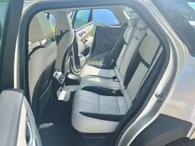 Range Rover Velar P 300 S — SUV premium 4x4, 128'000 km, garantie jusqu'à août 2027 — Thumbnail 9