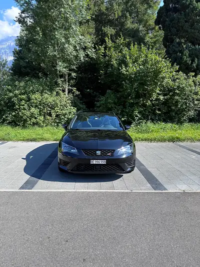 SEAT Leon ST 2.0 TSI Cupra 280 — Break sportif dynamique, entretien exemplaire — rear view
