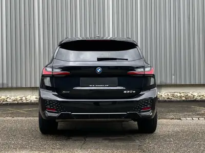 BMW 230e xDrive Active Tourer M Sport — Hybride rechargeable, 34 000 km, tout noir premium — interior