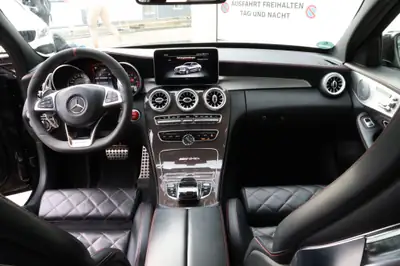 Mercedes-Benz C 63 S AMG Edition 1 — Berline sportive 510 ch, historique sans sinistre — dashboard