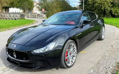 Maserati Ghibli S Q4 — Berline sportive italienne, 411 ch, transmission intégrale — exterior view