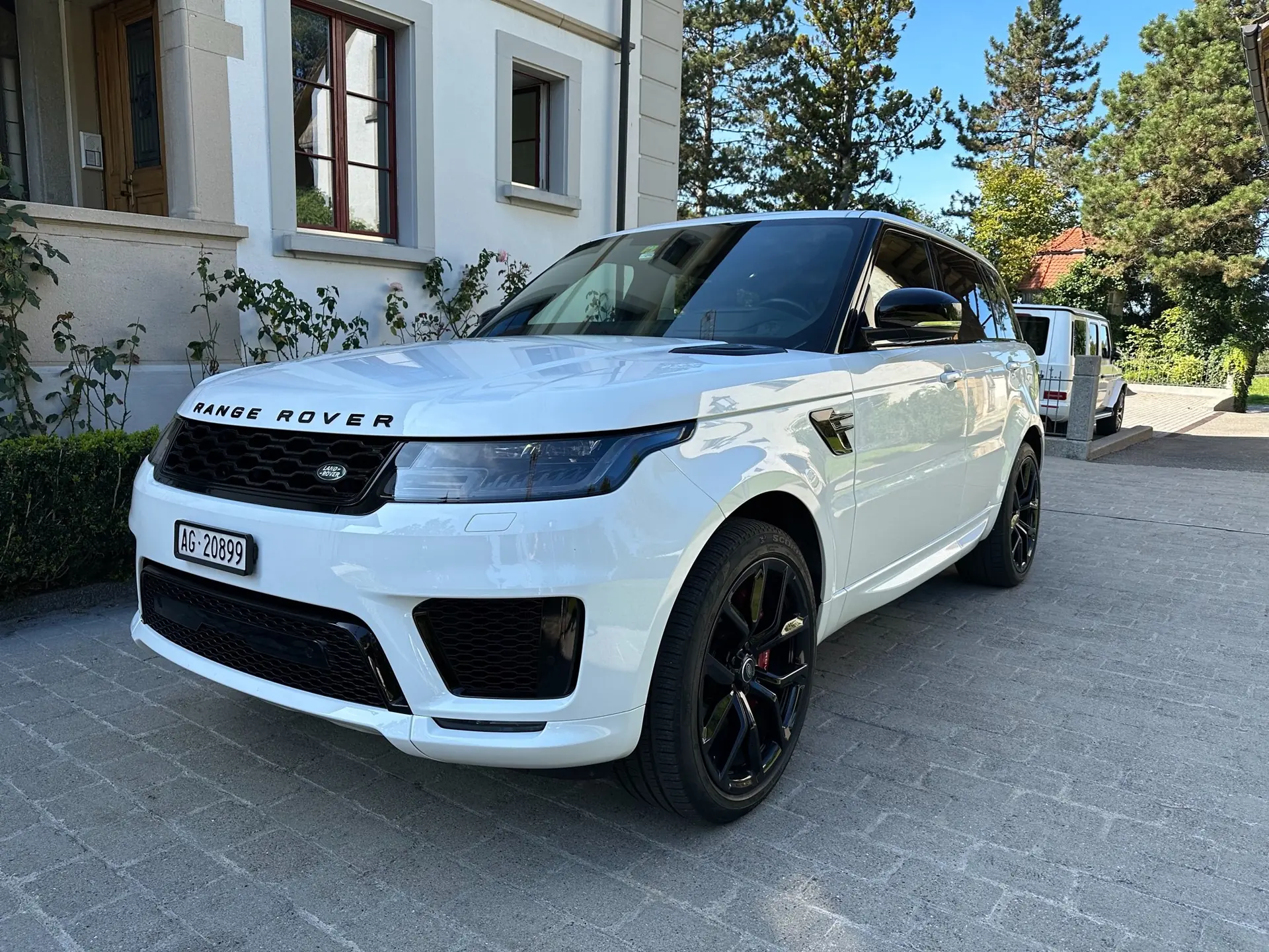 Range Rover Sport 5.0 V8 S/C HSE Dynamic — 525 ch, État impeccable, Moteur neuf — Außenansicht