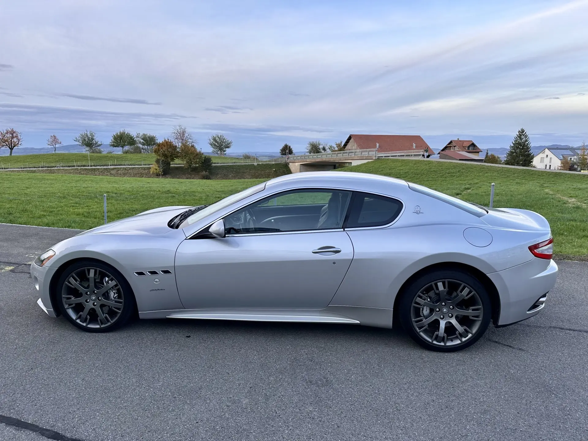 Maserati GranTurismo S Cambiocorsa — 450 CV, coupé sport italien d'exception — vue extérieure