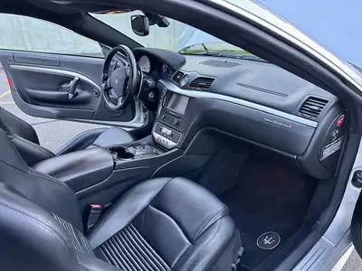 Maserati GranTurismo S Cambiocorsa — 450 CV, coupé sport italien d'exception — Miniature 11