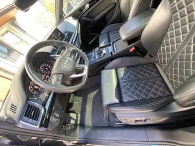Audi Q5 55 TFSI e quattro — SUV hybride rechargeable, 115'000 km, design gris métallisé — Miniatura 12
