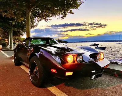 Chevrolet Corvette Cabriolet 1974 — Légende américaine, moteur 254 ch, transmission manuelle — Heckansicht