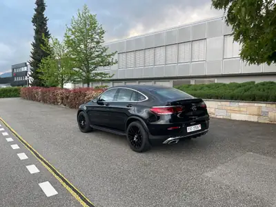 Mercedes-Benz GLC Coupé 400 d AMG Line — SUV coupé diesel 330 ch, quasi neuf — fianco