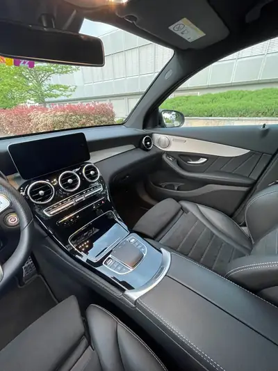 Mercedes-Benz GLC Coupé 400 d AMG Line — SUV coupé diesel 330 ch, quasi neuf — Miniatura 8